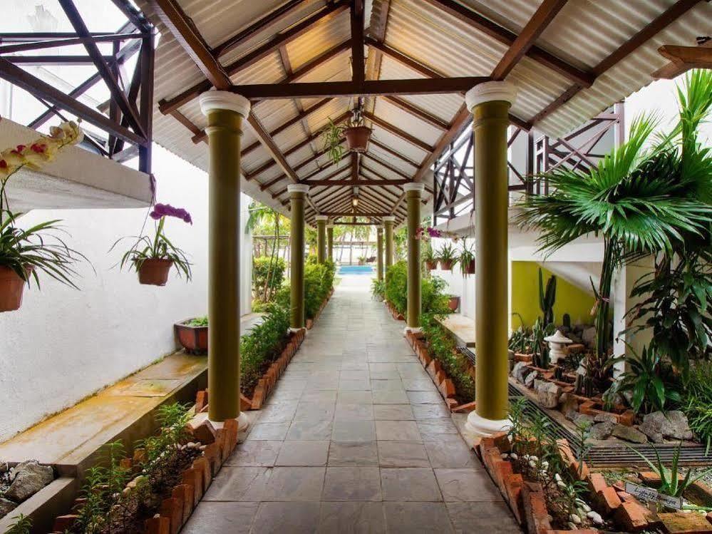 Klebang Beach Resort Malacca Exterior photo