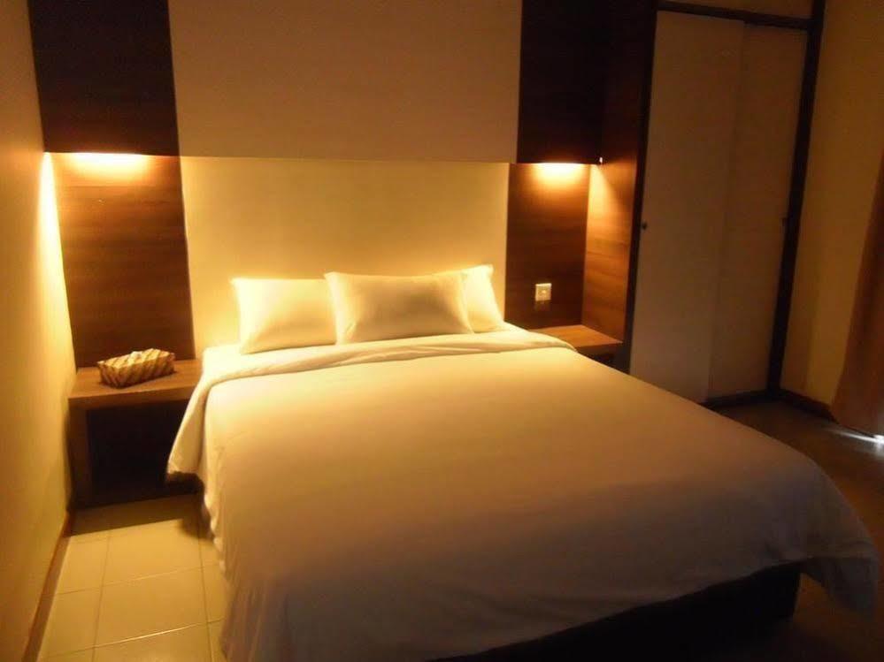 Klebang Beach Resort Malacca Exterior photo