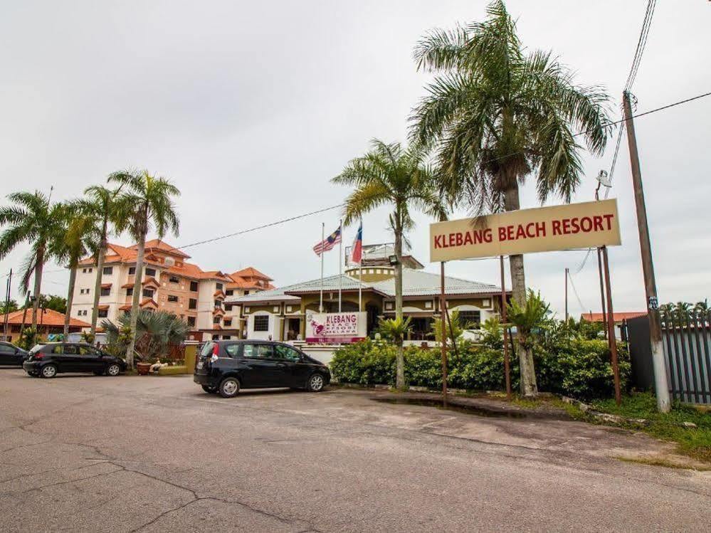 Klebang Beach Resort Malacca Exterior photo