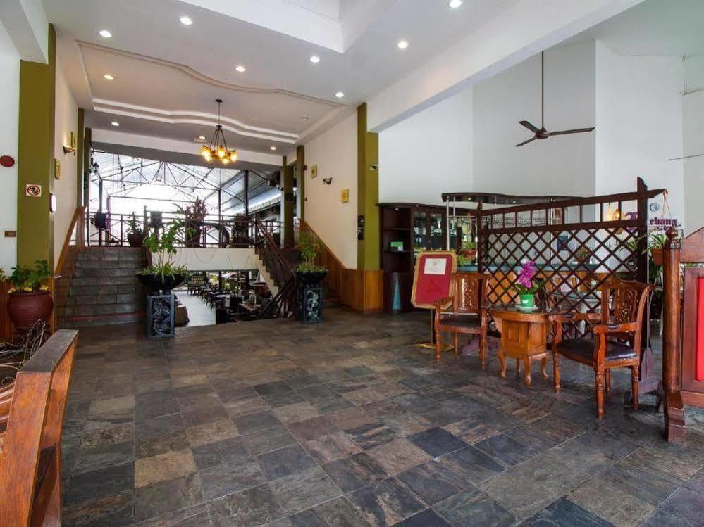 Klebang Beach Resort Malacca Exterior photo